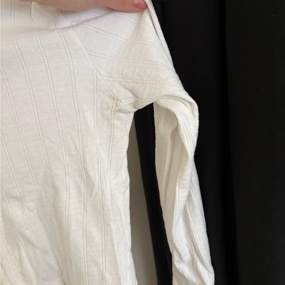 LESET White Ribbed Button-Front Long Sleeve Sweater - Picture 3 of 9
